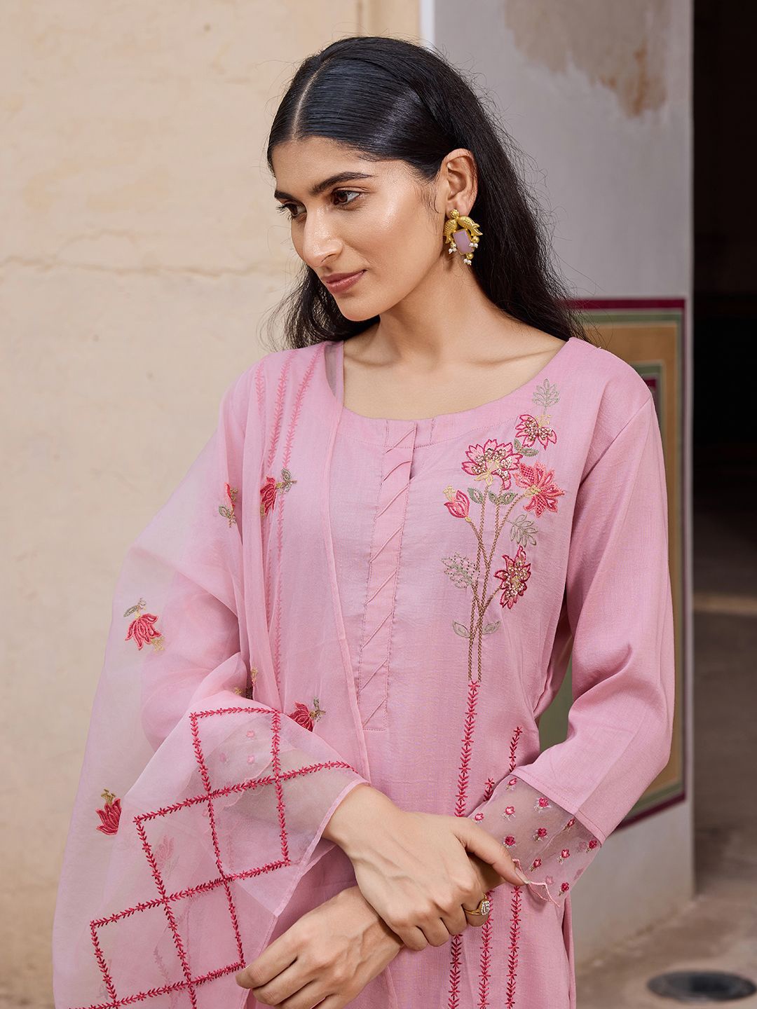 

KALINI Embroidered Thread Work Straight Kurta with Trousers & Dupatta, Pink