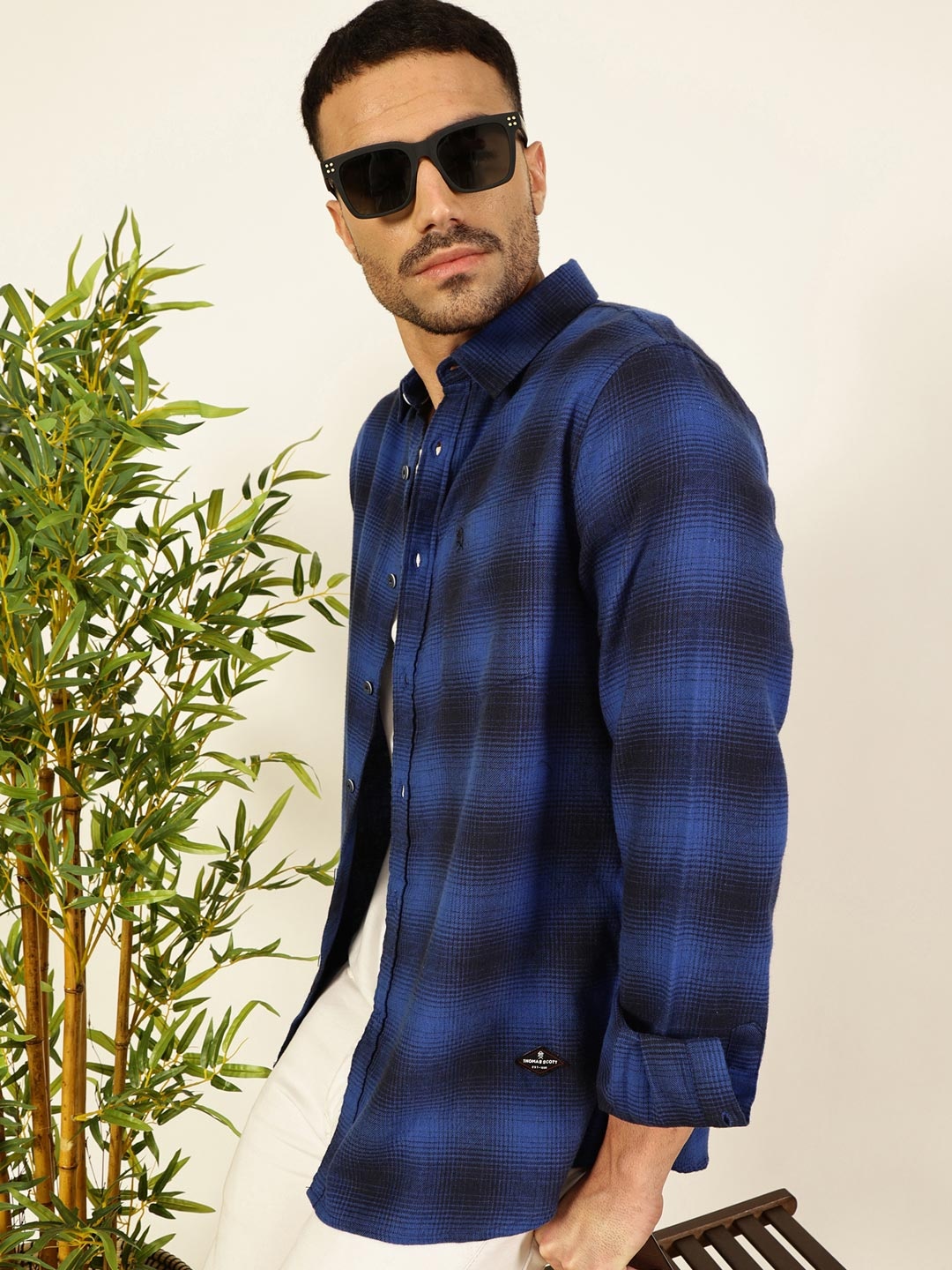 

Thomas Scott Men Smart Opaque Flannel Checks Casual Shirt, Blue