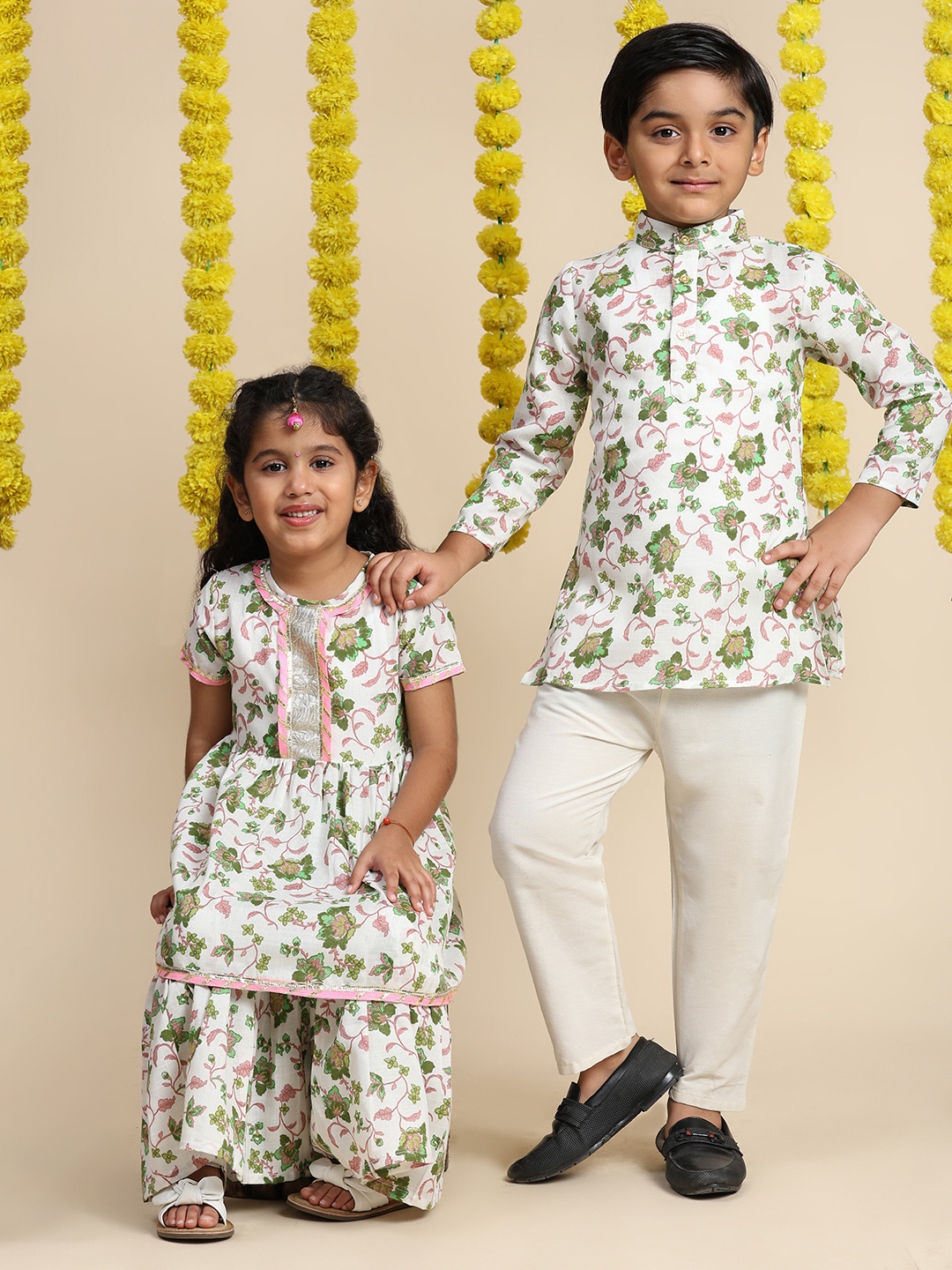 

Cutiekins Girls Floral Printed Gotta Patti A-Line Kurta with Palazzos, Off white