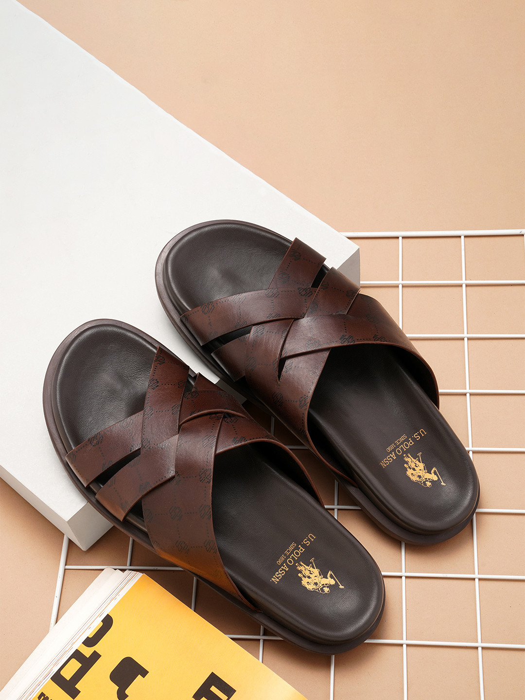 

U.S. Polo Assn. Men Leather MOAB Comfort Sandals, Brown