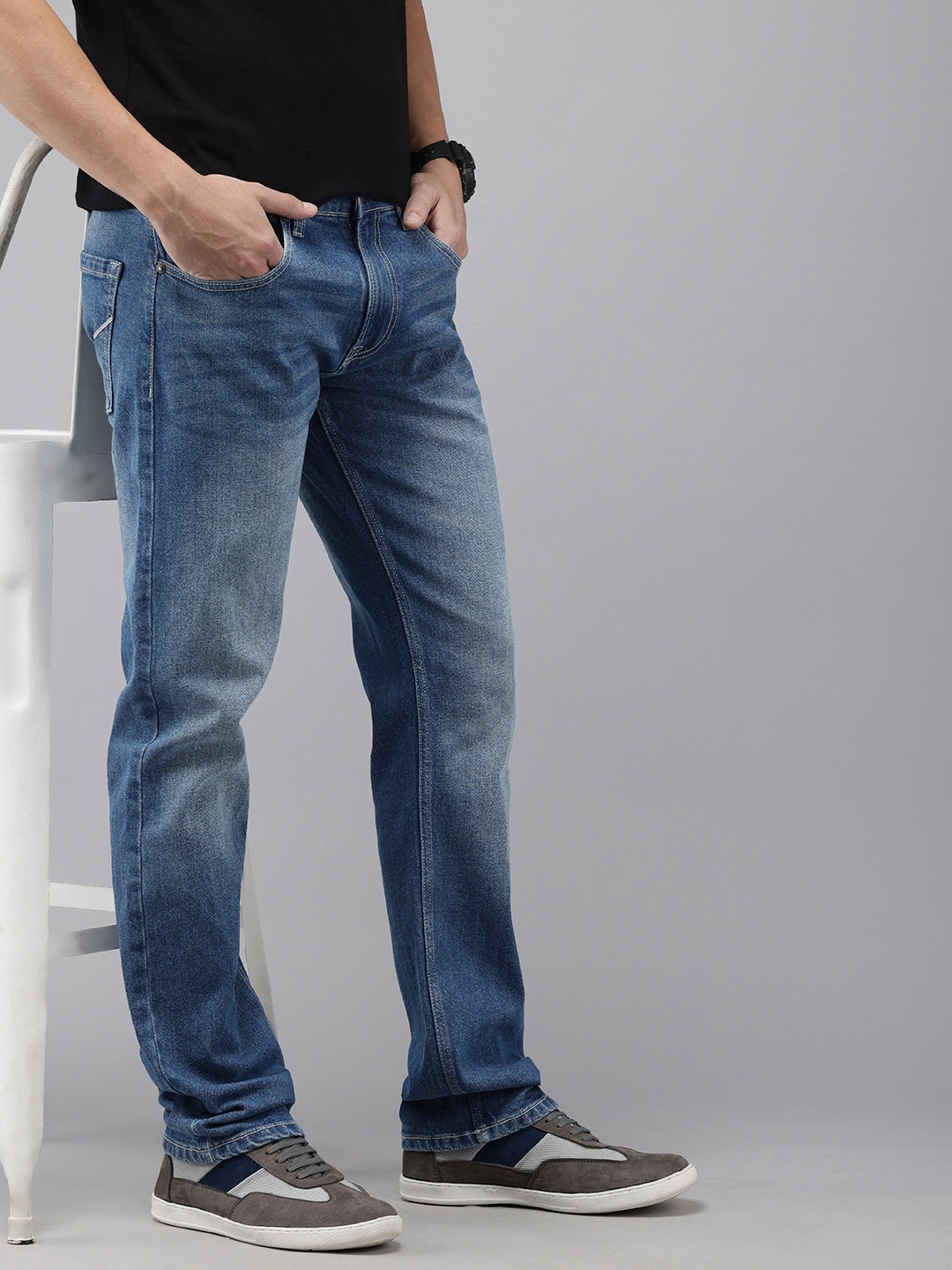 

Pepe Jeans Men Holborne Straight Fit Light Fade Stretchable Jeans, Blue