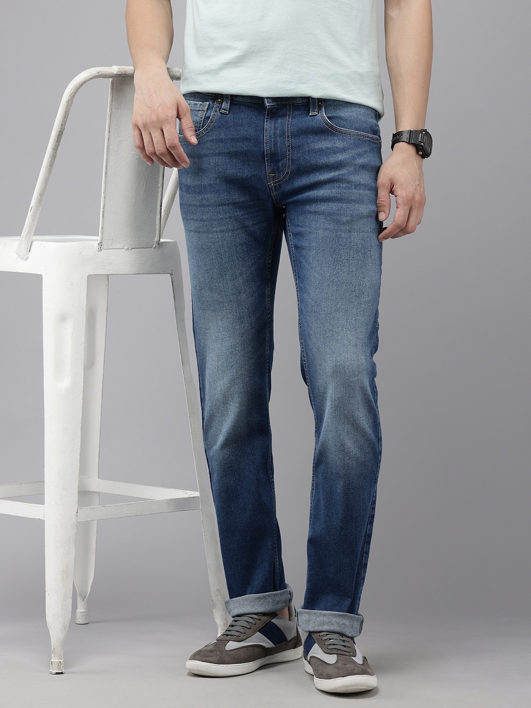 

Pepe Jeans Men Vapour Slim Fit Heavy Fade Stretchable Jeans, Blue