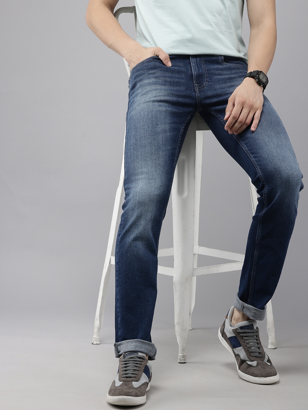 

Pepe Jeans Men Vapour Slim Fit Heavy Fade Stretchable Jeans, Blue