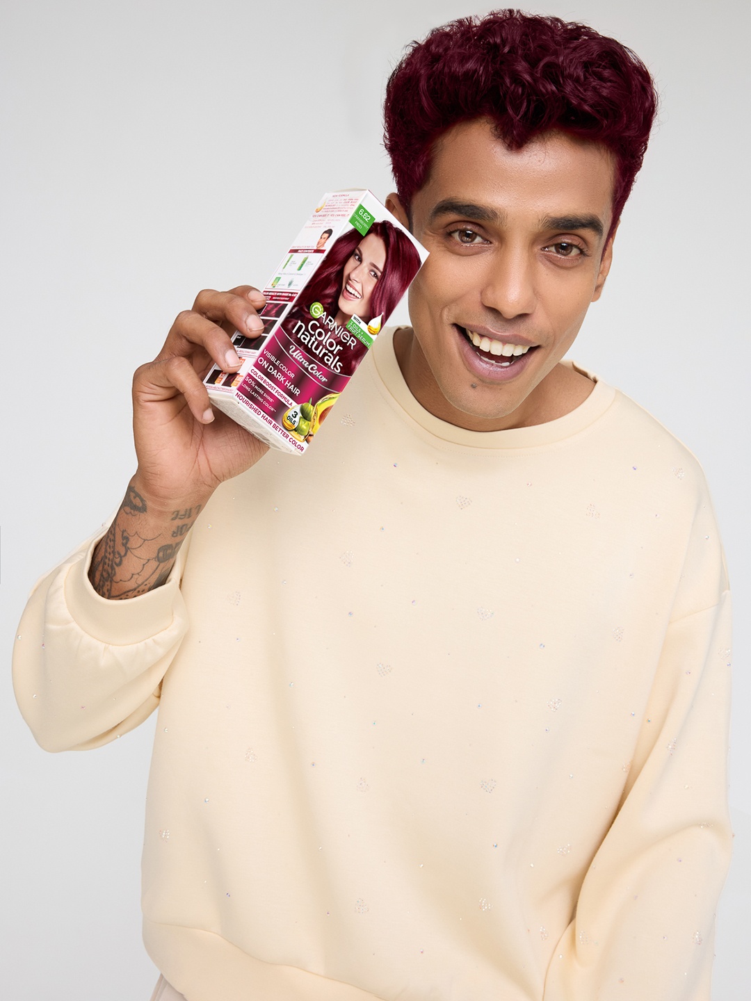 

FREAKINS Unisex Crushin on Cranberry and Heart Sweatshirt & Garnier 6.62, Beige