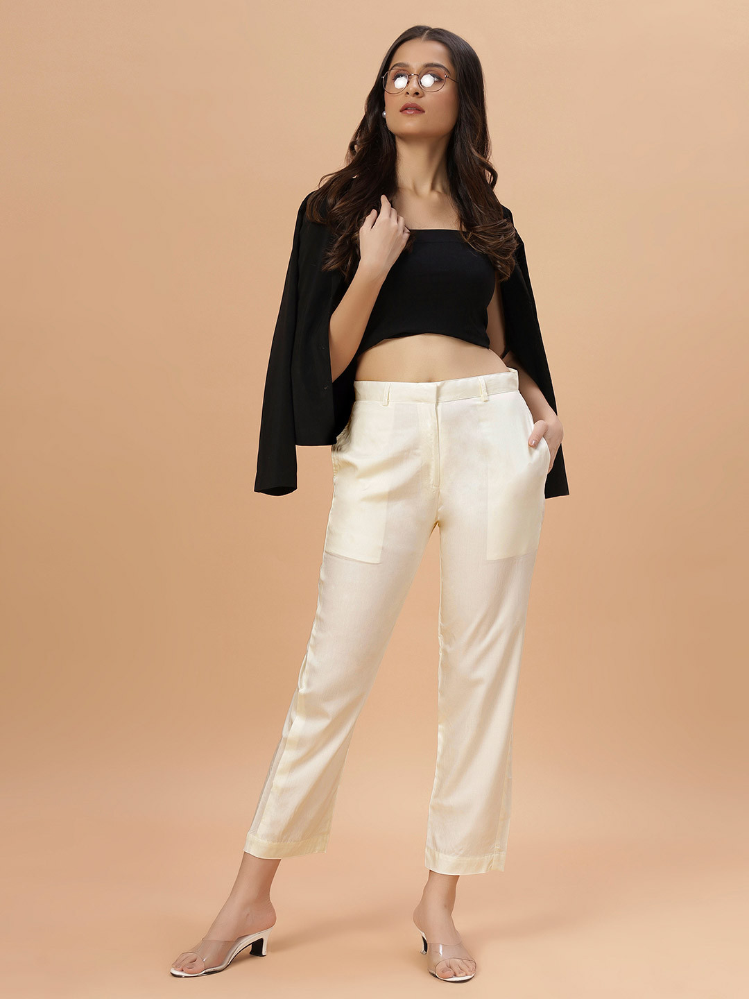 

Bottoms.love Women Solid Relaxed Regular Fit Formal Trousers, Off white