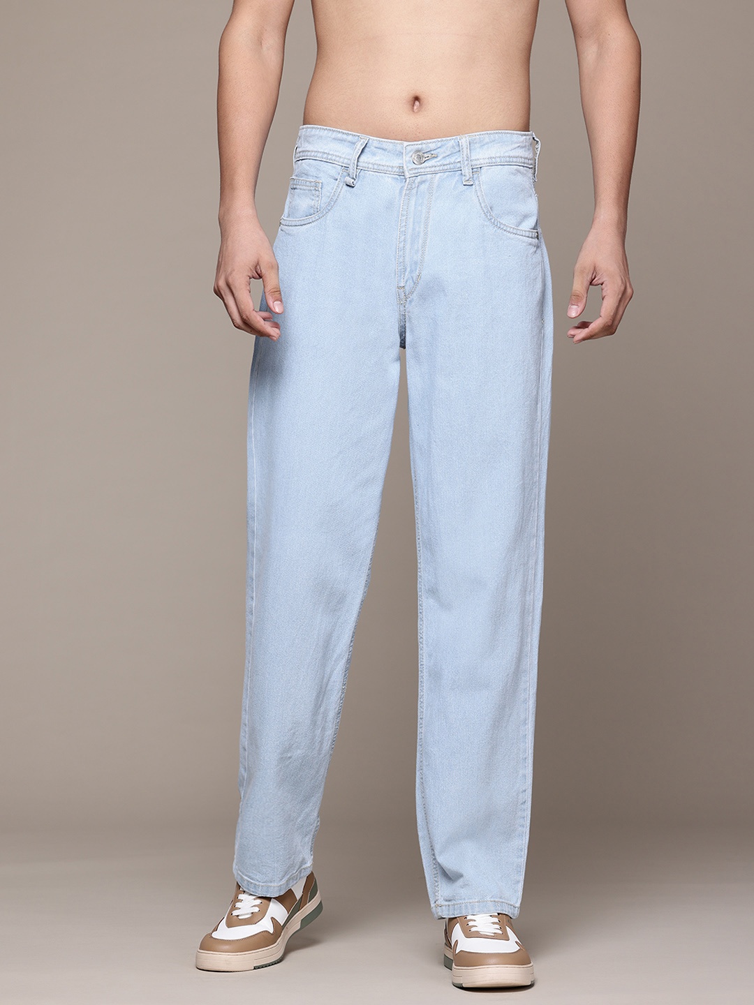 

The Roadster Lifestyle Co. Men Straight Fit Jeans, Blue