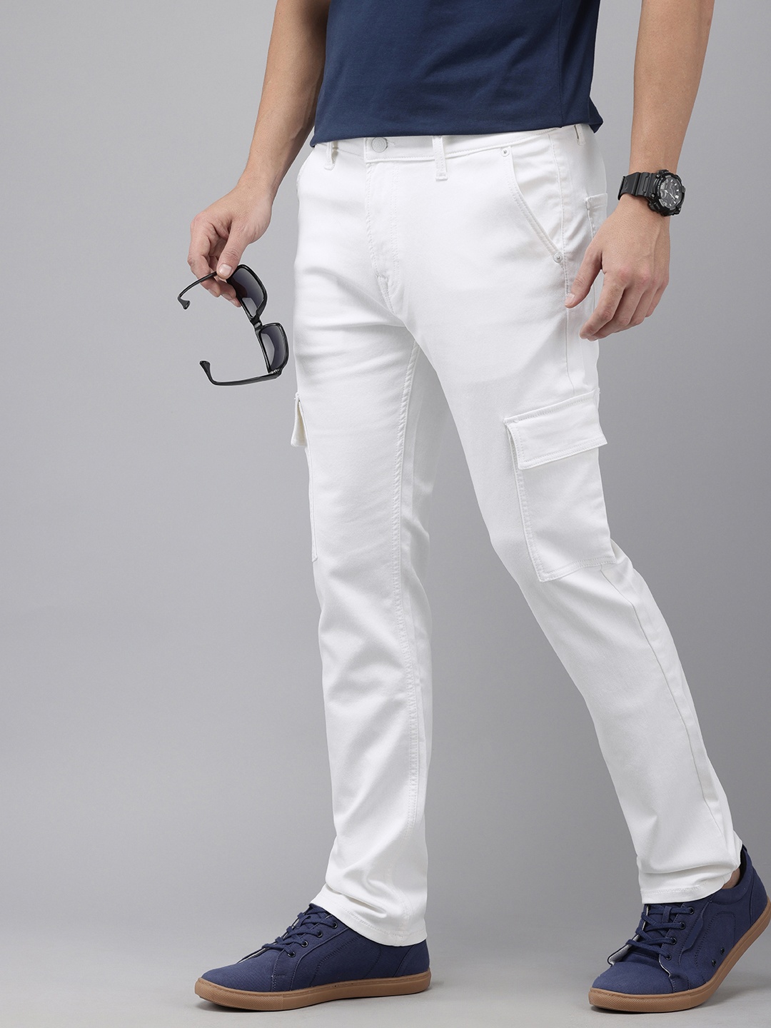 

Pepe Jeans Men Straight Fit Stretchable Cargo Jeans, White
