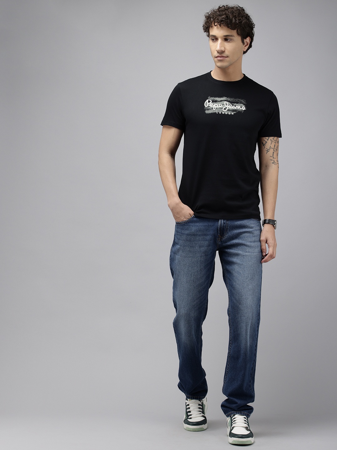 

Pepe Jeans Brand Logo Printed Pure Cotton Slim Fit T-shirt, Black