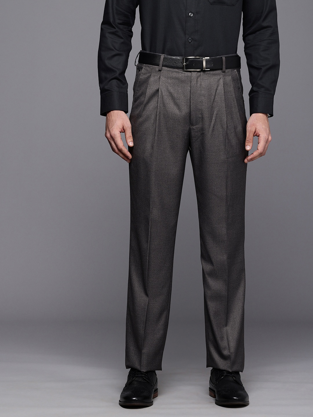 

Louis Philippe Men Classic Fit Formal Trousers, Grey