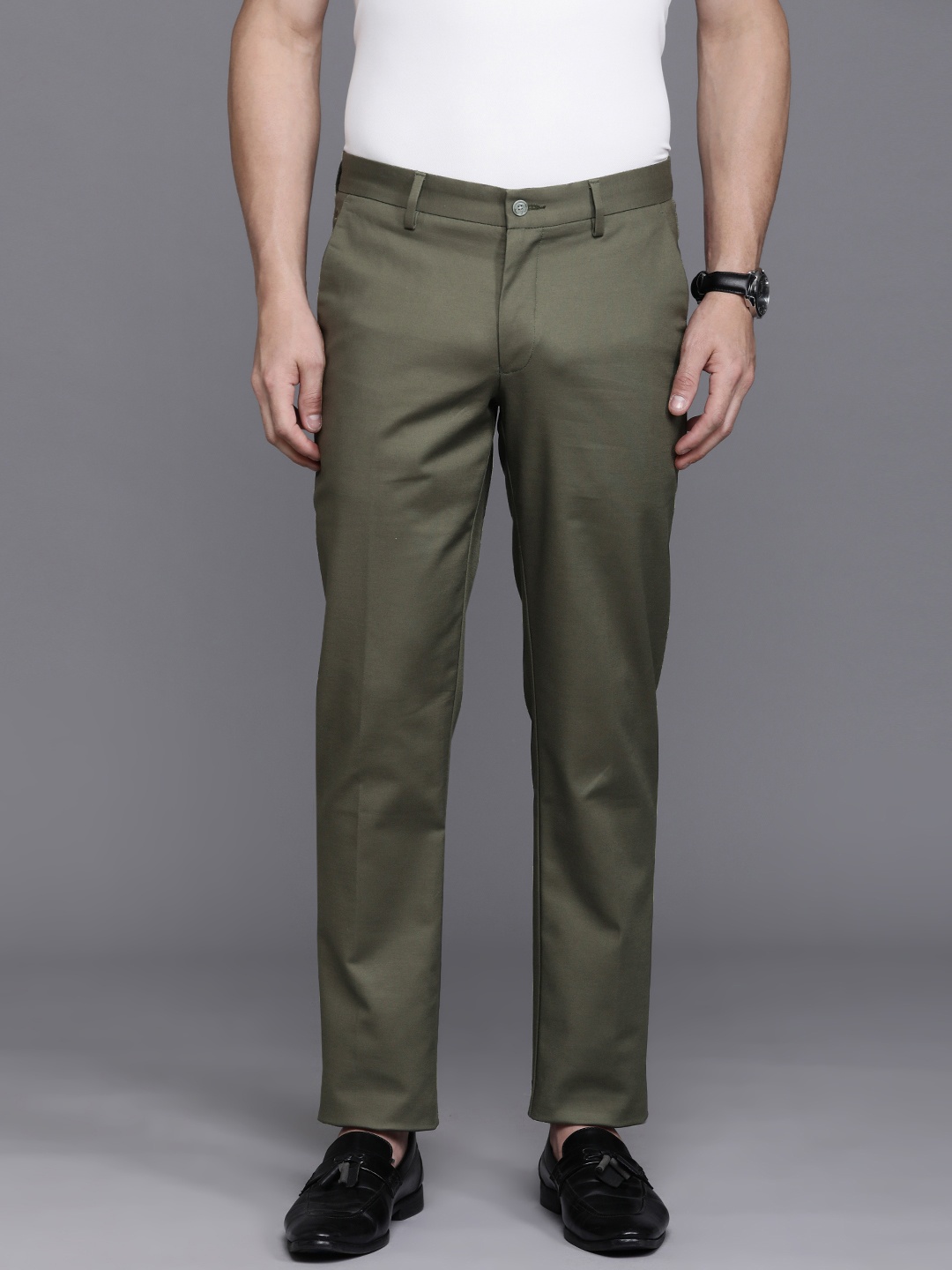 

Louis Philippe Men Slim Fit Trousers, Green
