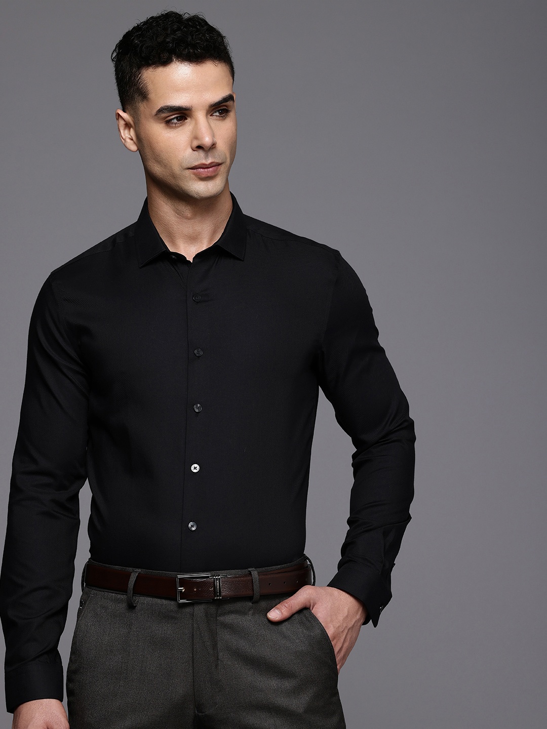 

Louis Philippe Pure Cotton Super Slim Fit Formal Shirt, Black