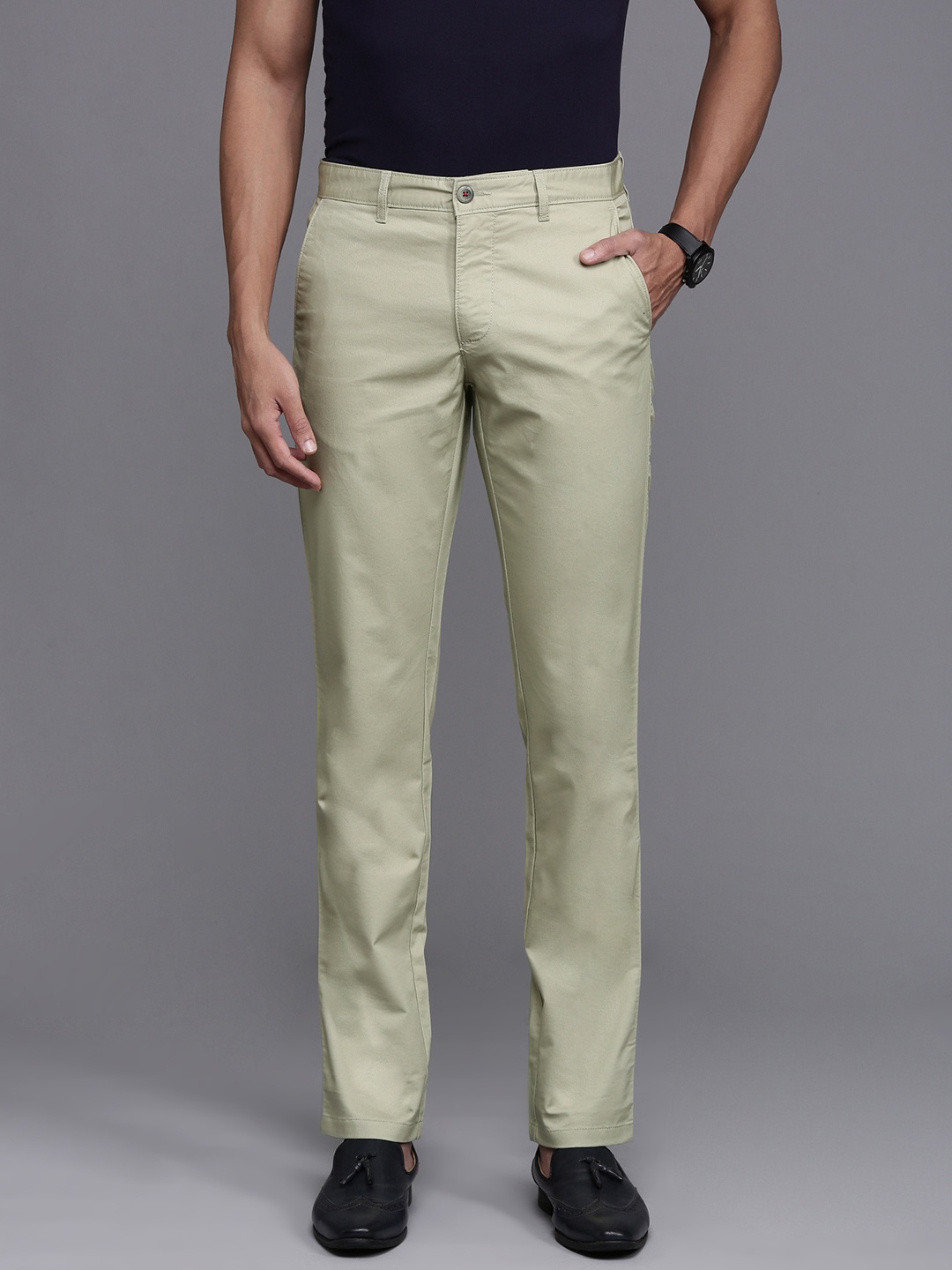 

Louis Philippe Sport Men Tapered Fit Chino Trousers, Olive