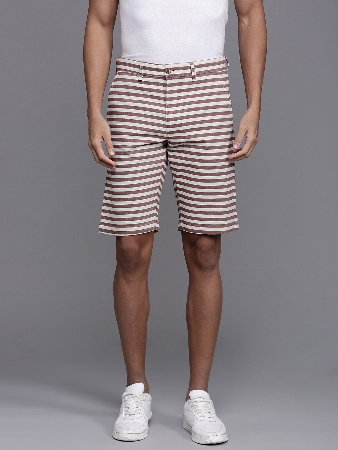

Louis Philippe Sport Men Striped Slim Fit Shorts, Maroon