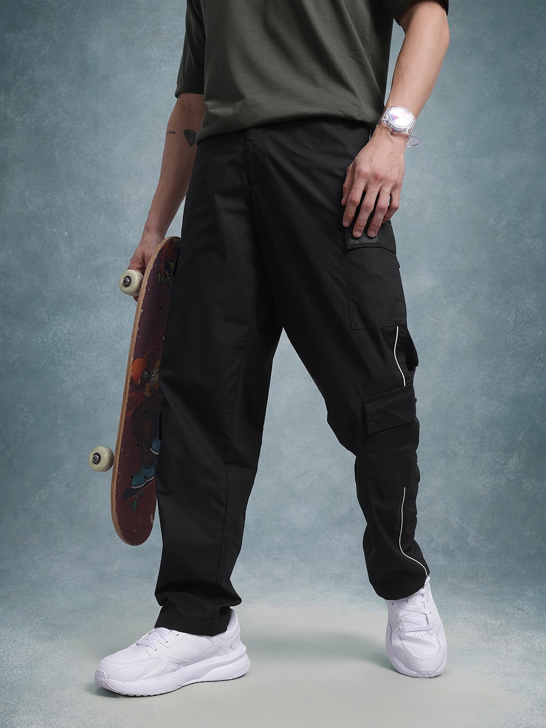 

The Roadster Life Co. Men Relaxed Fit Cargos, Navy blue
