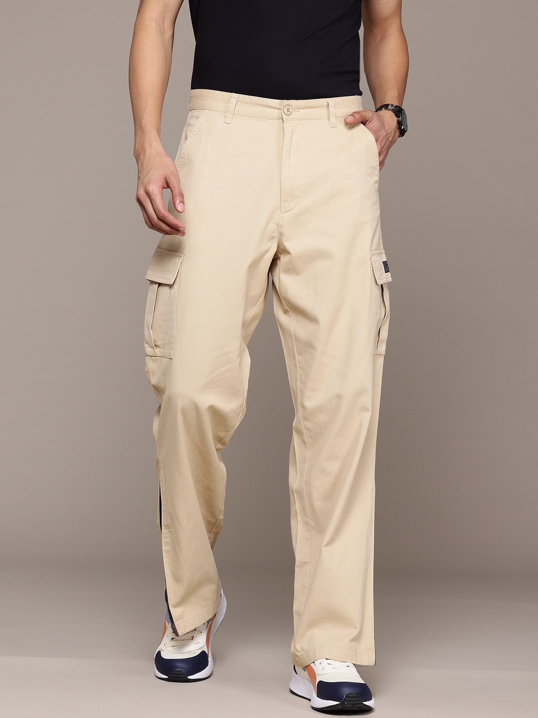 

The Roadster Lifestyle Co. Men Pure Cotton Cargo-Style Trousers, Beige