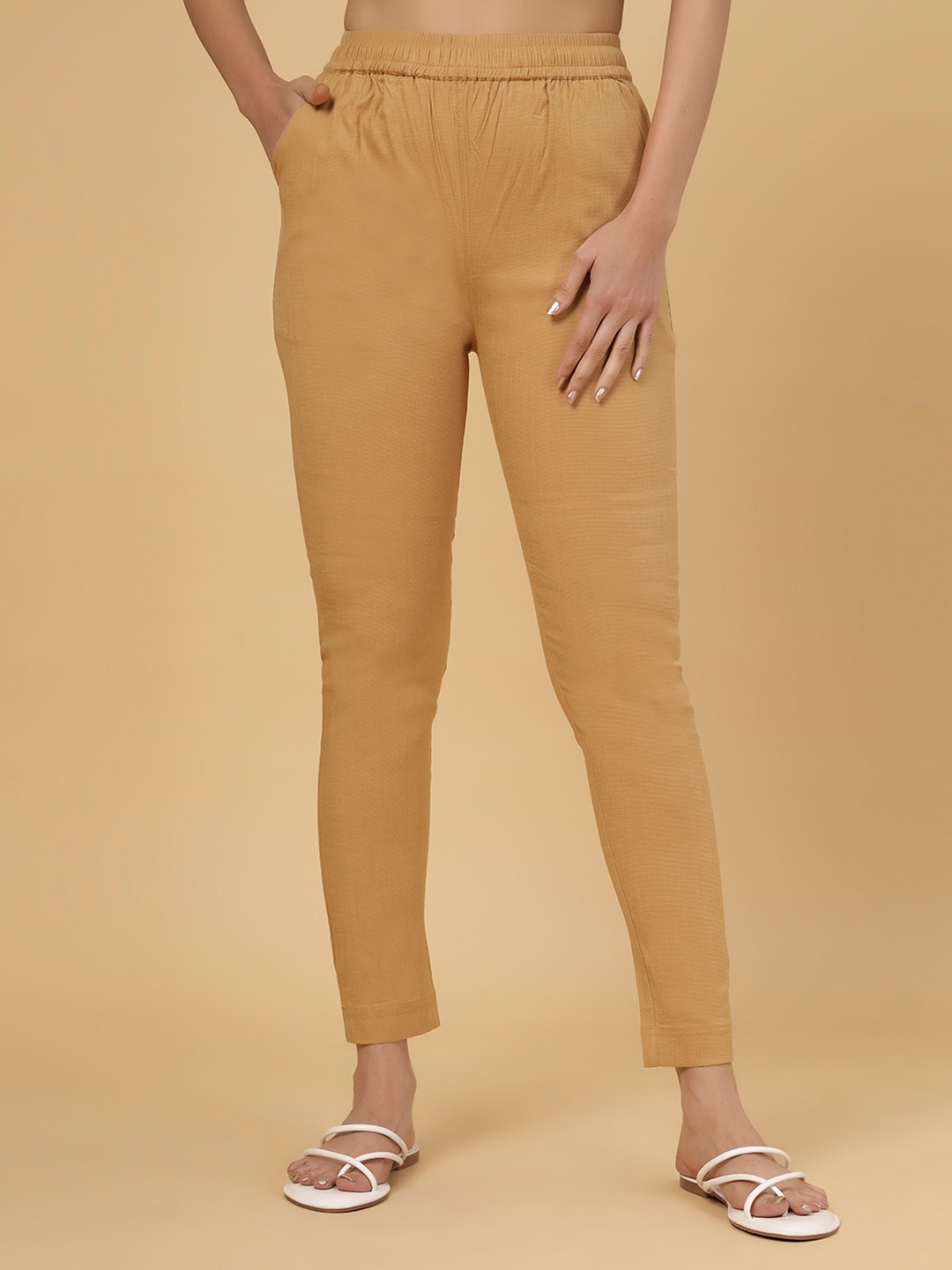 

Bottoms.love Women Solid Mid-Rise Lycra Plain Cigarette Pants, Beige