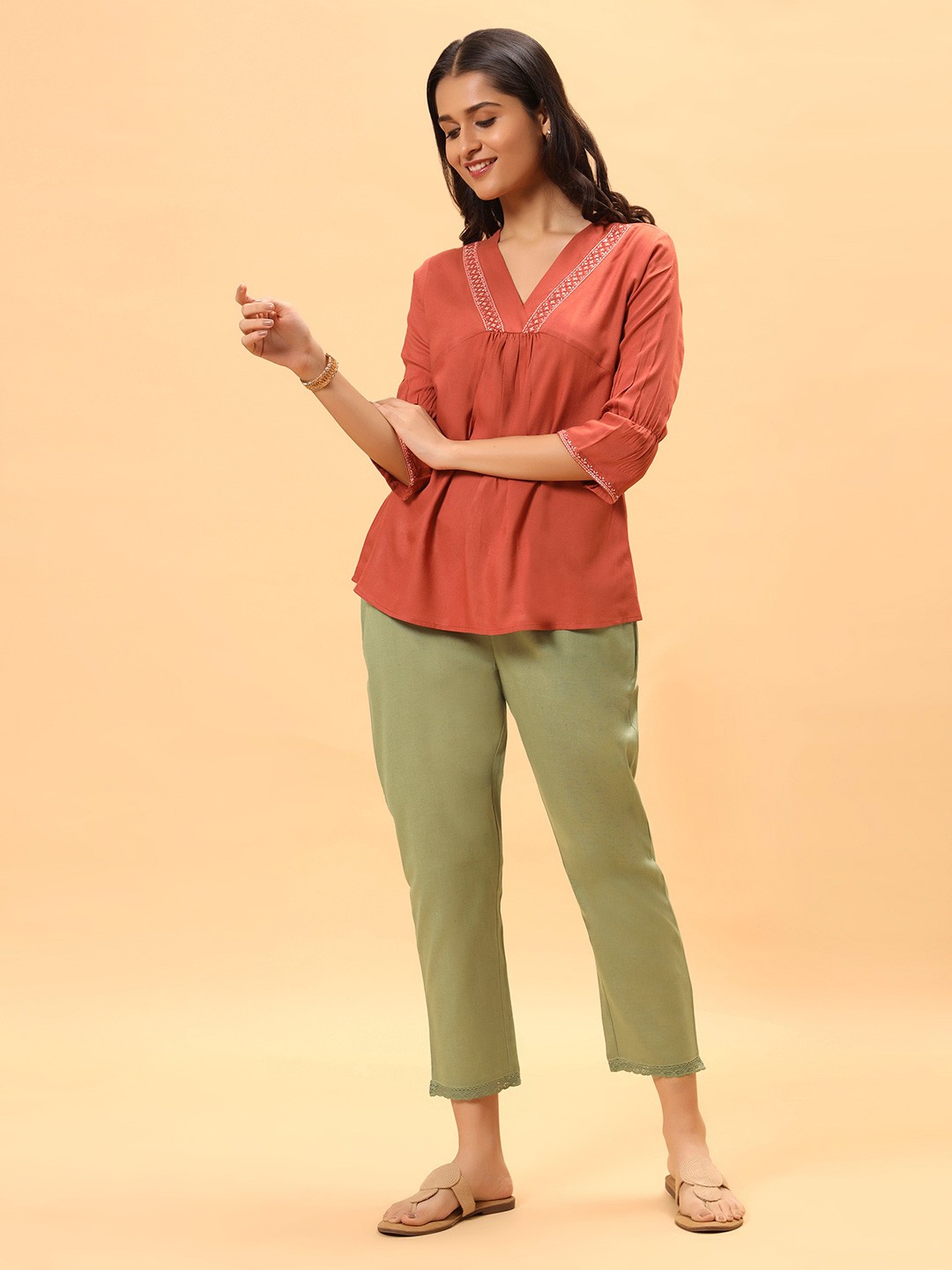 

Bottoms.love Women Mid-Rise Cotton Linen Comfort Straight Fit Trousers with Lace, Green