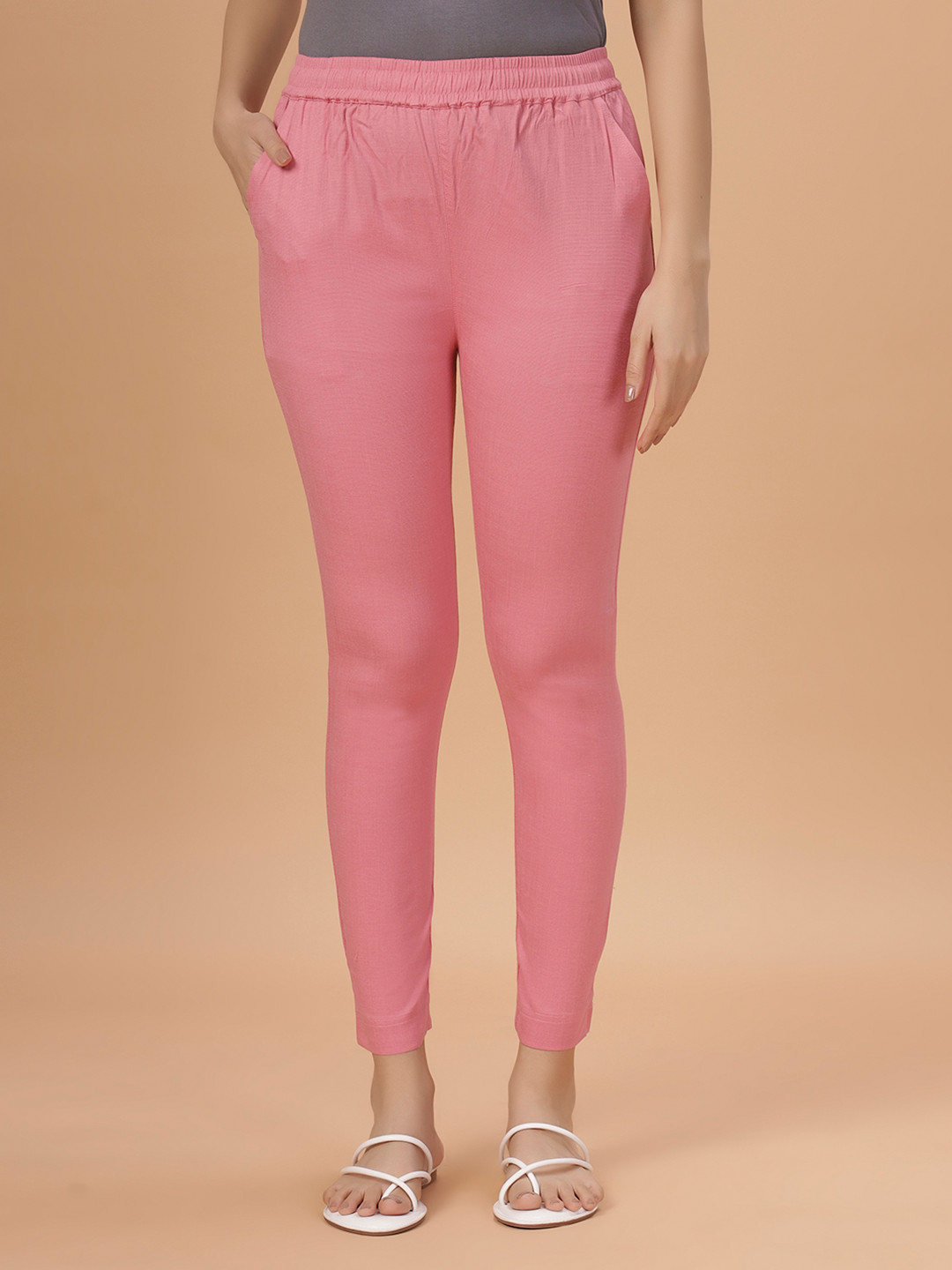

Bottoms.love Women Solid Mid-Rise Lycra Plain Cigarette Pants, Magenta