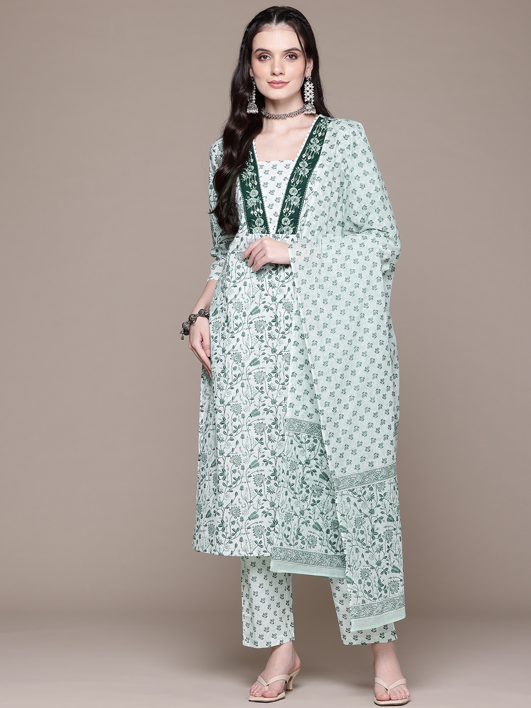 

Readiprint Floral Printed Thread Work Pure Cotton Kurta With Trousers & Dupatta, Green