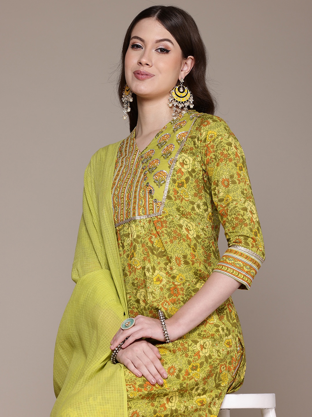

Readiprint Floral Printed Angrakha Sequinned Pure Cotton Kurta Set, Lime green