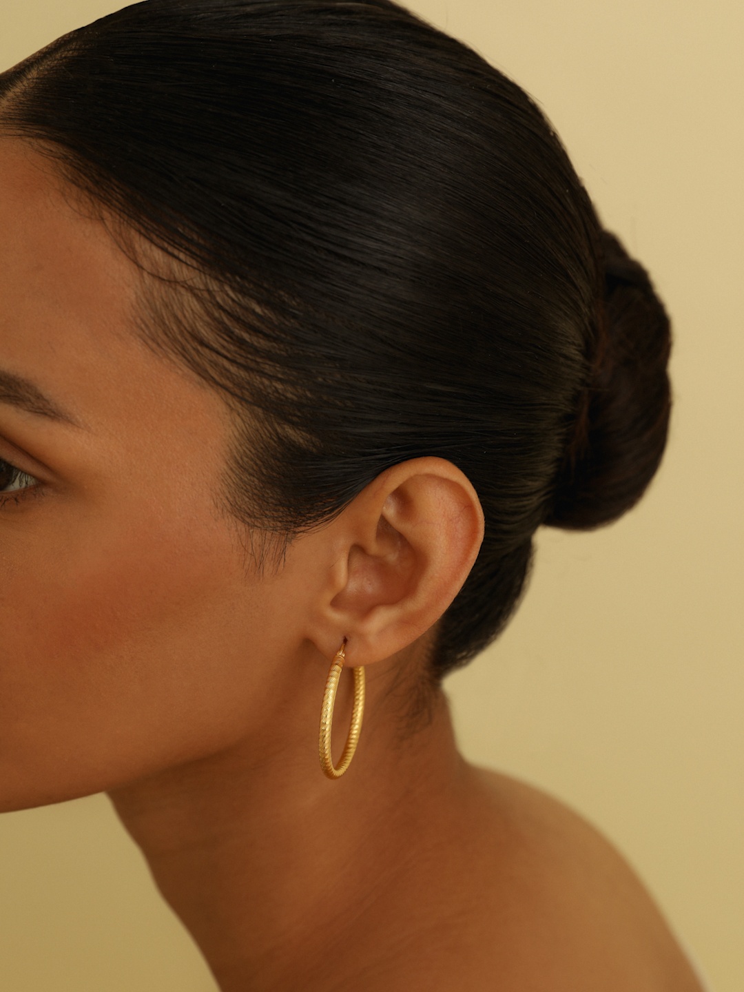 

MISS JO 92.5 Sterling Silver Gold-Plated Contemporary Hoop Earrings