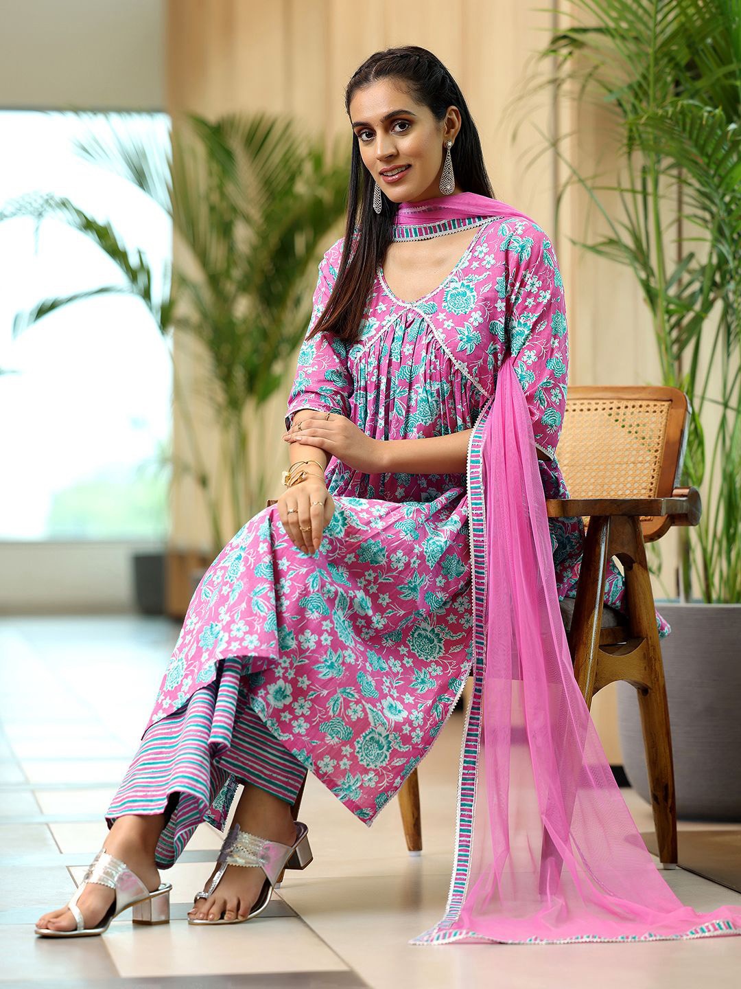 

Libas Floral Printed Empire Gotta Patti Pure Cotton Kurta with Trousers & Dupatta, Pink