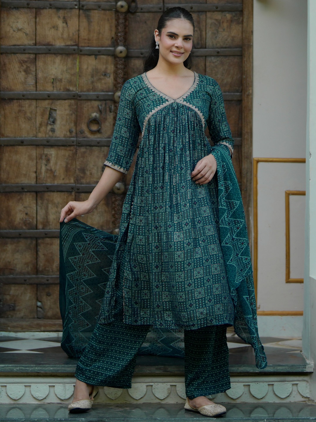 

Libas Ethnic Motifs Printed Empire Gotta Patti Kurta with Trousers & Dupatta, Blue