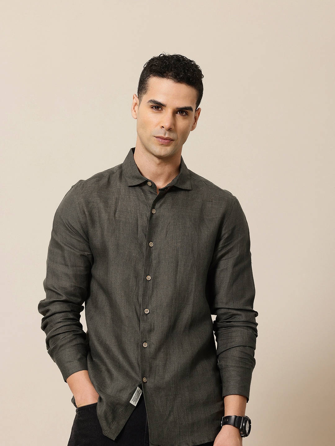 

Mr Bowerbird Men Standard Tailored Fit Linen Casual Shirt, Blue
