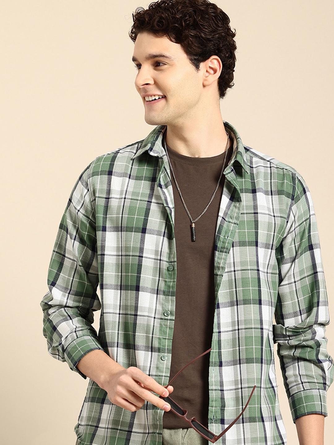 

Mast & Harbour Self Checked Casual Shirt, Green