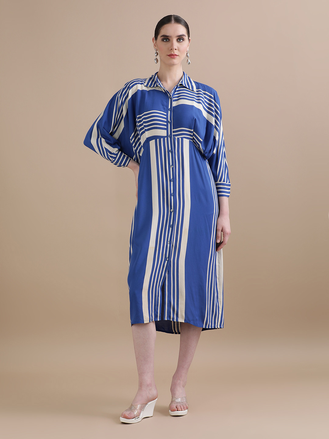 

BLACK & BLAH BLAH Relaxed Fit Stripes Printed Front Slit Liva Midi Dress, Blue