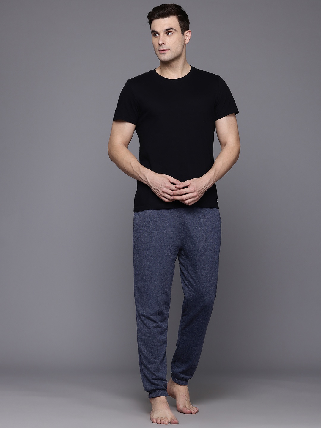 

HRX by Hrithik Roshan Men Mid-Rise Regular Fit Yoga Joggers, Navy blue