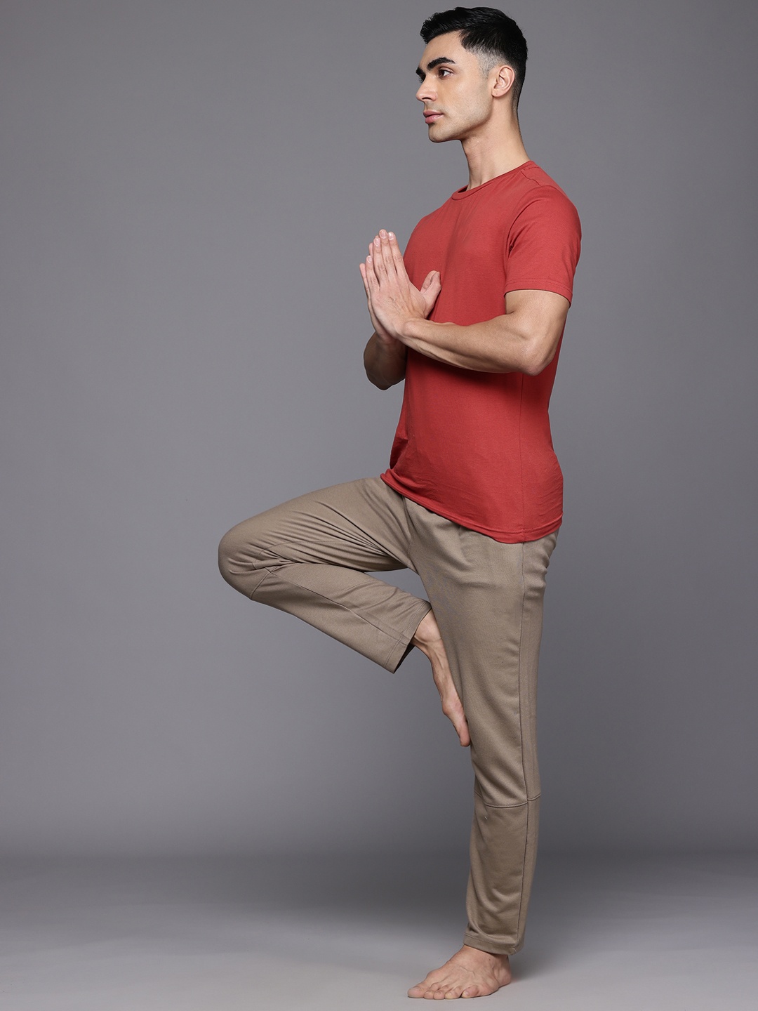 

HRX by Hrithik Roshan Men Nowness Supernature Yoga Track Pants, Taupe