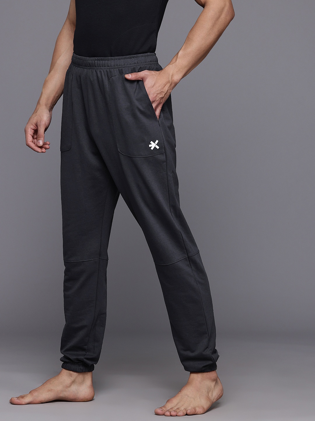 

HRX by Hrithik Roshan Men Solid Yoga Joggers, Charcoal