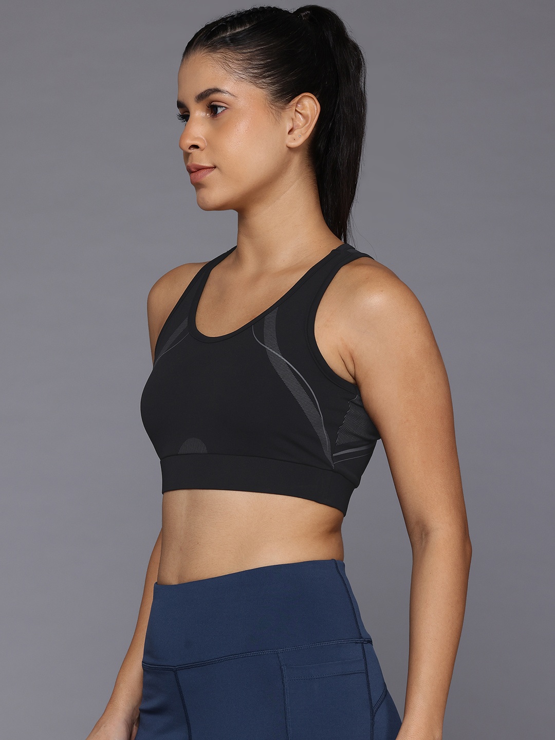 

HRX by Hrithik Roshan Lightly Padded Workout Training Bra, Black