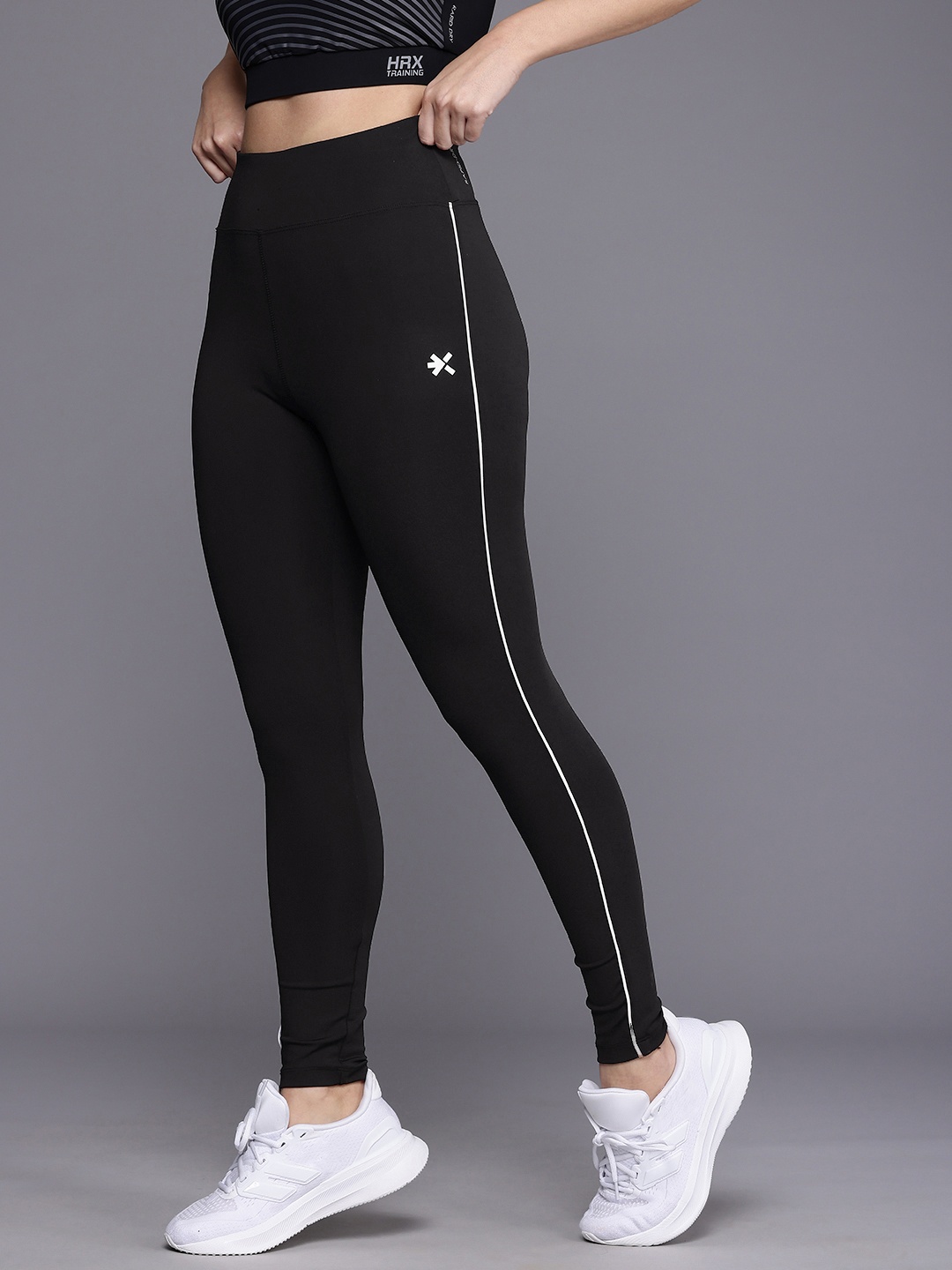 

HRX by Hrithik Roshan Women Rapid Dry Seamless Training Tights, Black