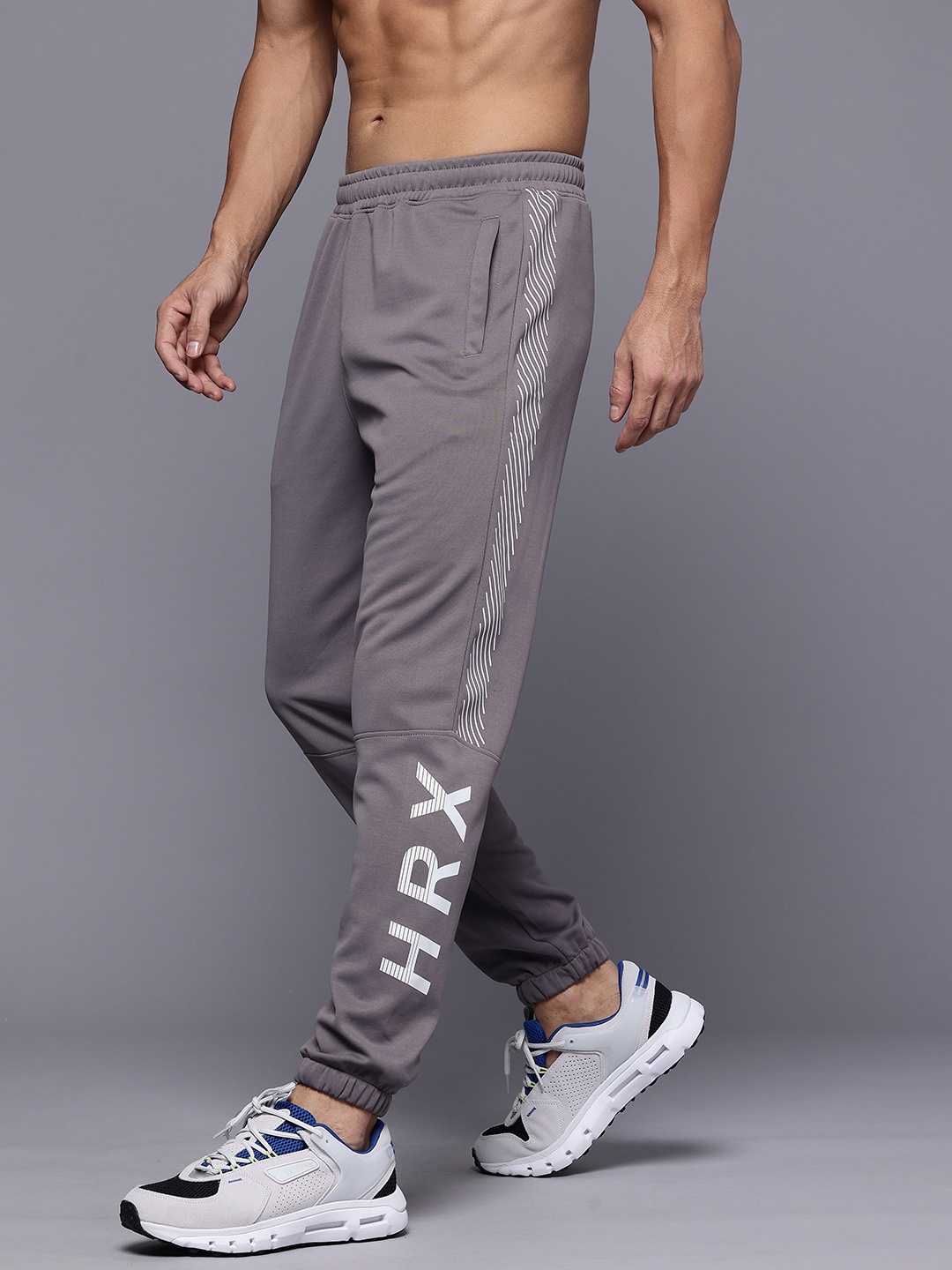 

HRX by Hrithik Roshan Men Brand Logo Printed Rapid Dry Training Joggers, Grey