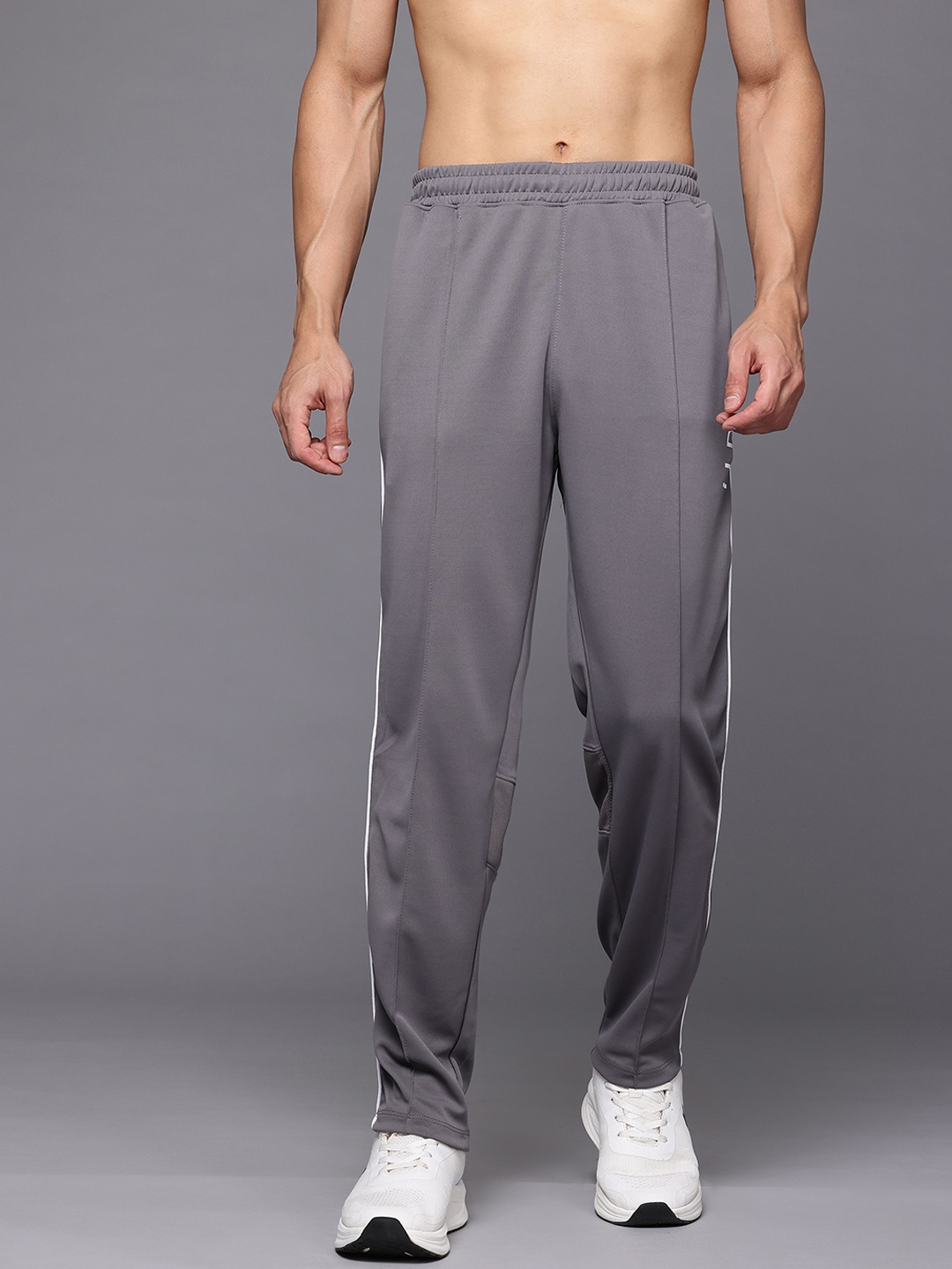 

HRX by Hrithik Roshan Men Rapid-Dry Training Track pants, Grey