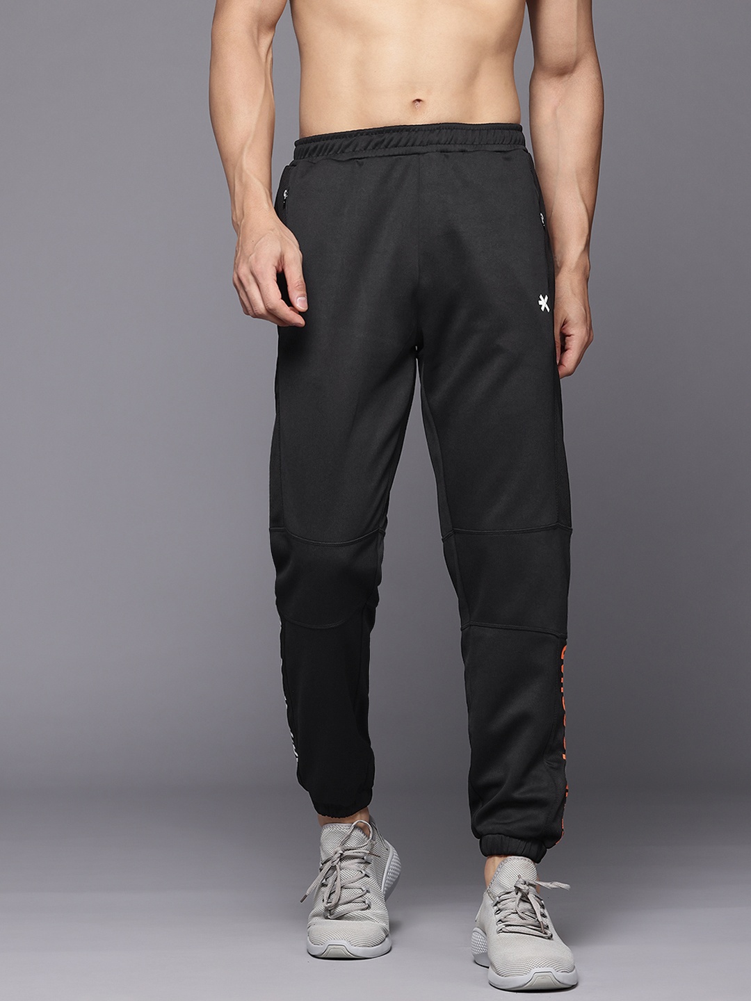 

HRX by Hrithik Roshan Men Rapid-Dry Training Joggers, Black