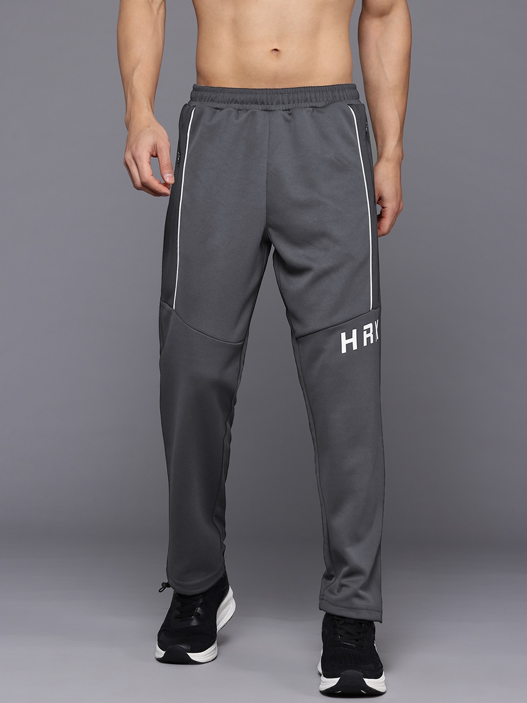 

HRX by Hrithik Roshan Men Rapid-Dry Training Track Pants with Toggle-Hem, Charcoal