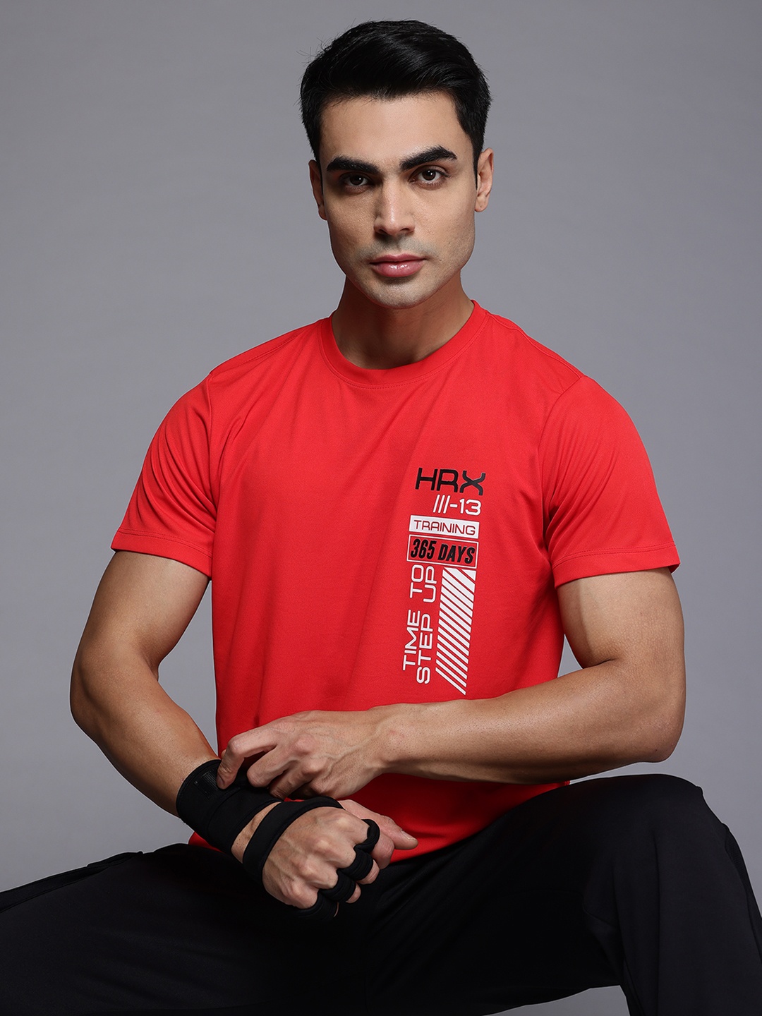 

HRX by Hrithik Roshan Rapid-Dry Typography Print Training T-shirt With Reflective Detail, Red