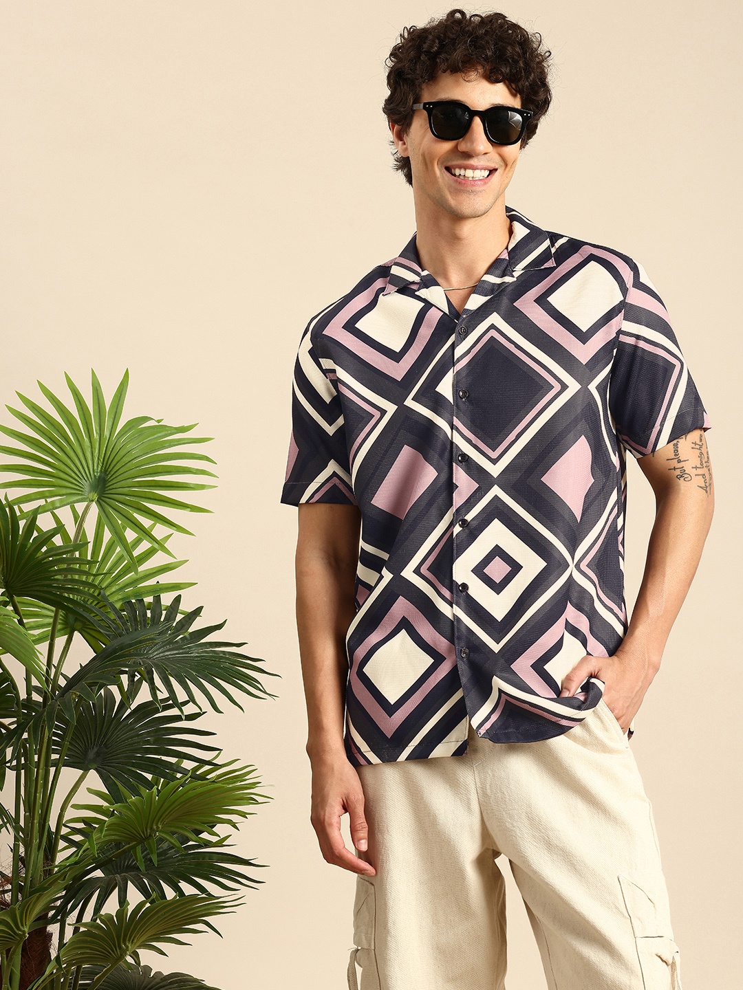 

Mast & Harbour Geometric Printed Textured Casual Shirt, Multi