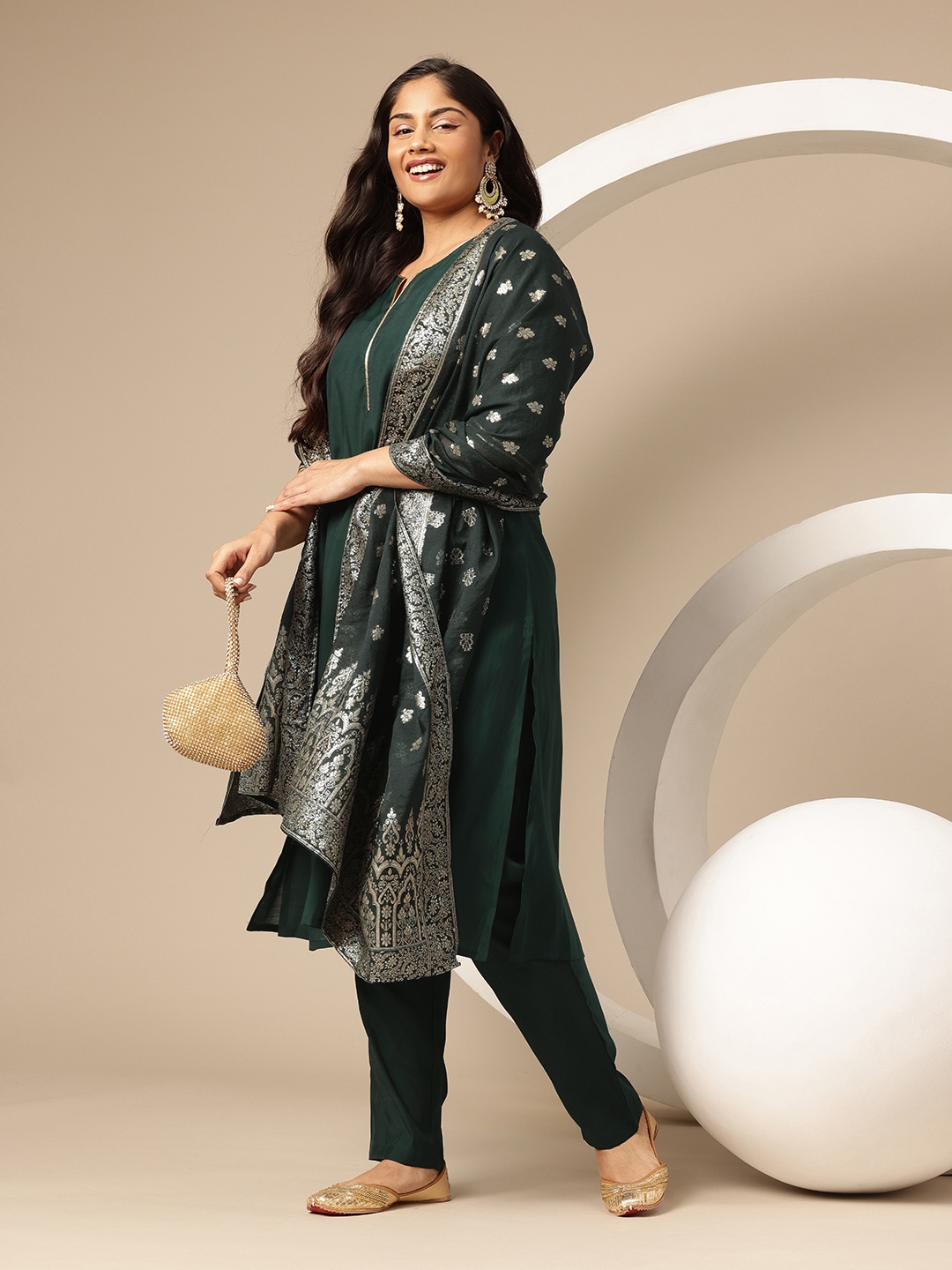

Sztori Plus Size Gotta Patti Kurta with Trousers & Dupatta, Green