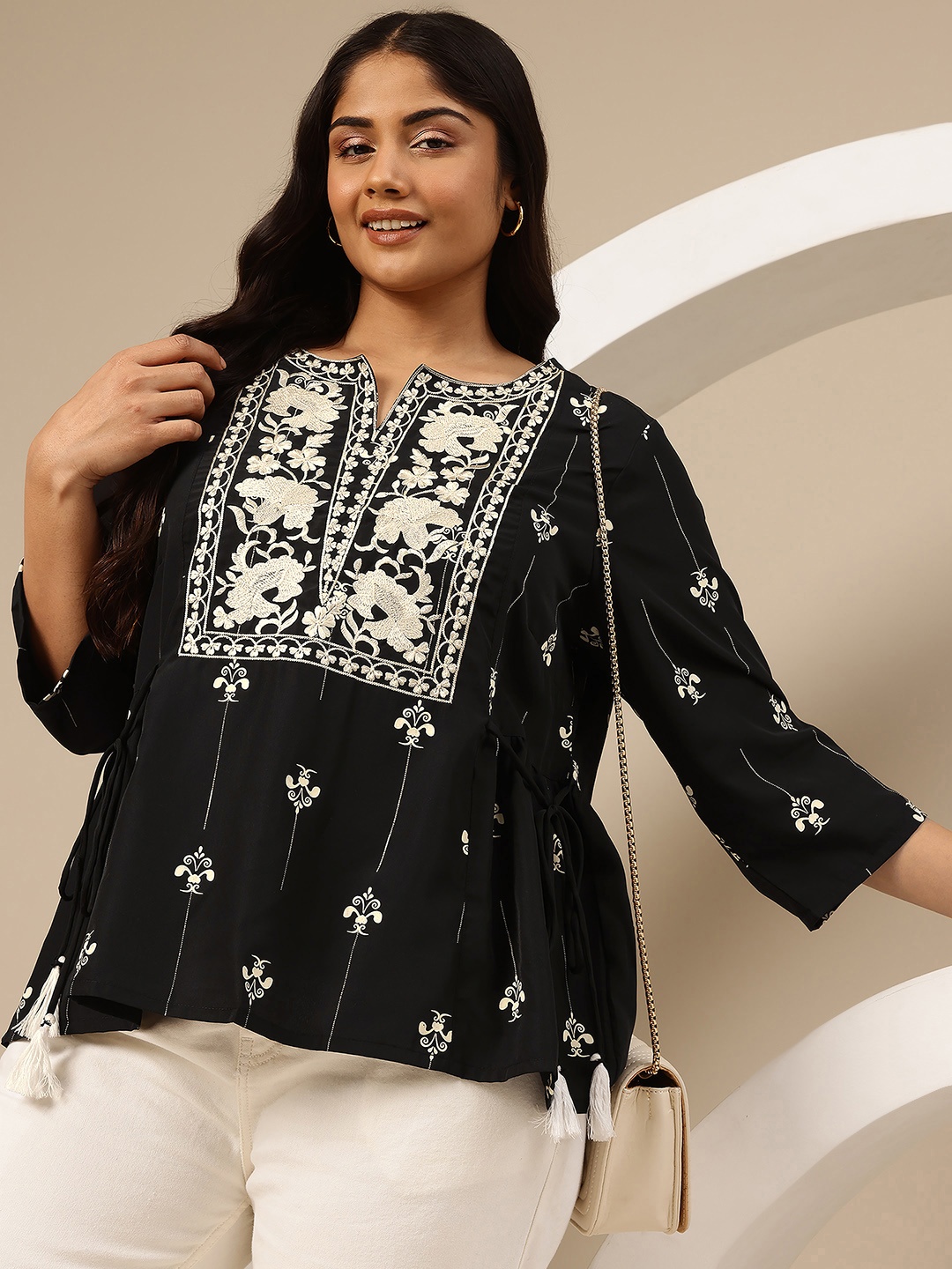 

Sztori Plus Size Embroidered Tie-Up Detail Kurti, Black