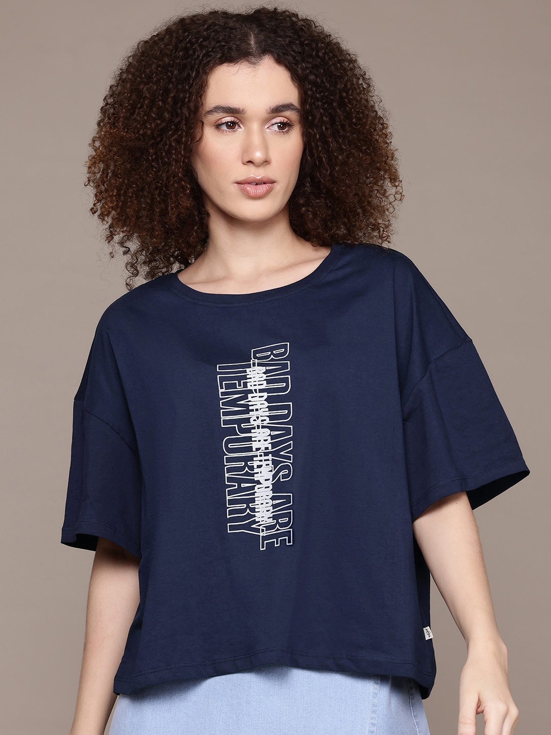 

The Roadster Lifestyle Co. Typography Print Drop-Shoulder Sleeves Pure Cotton T-shirt, Navy blue