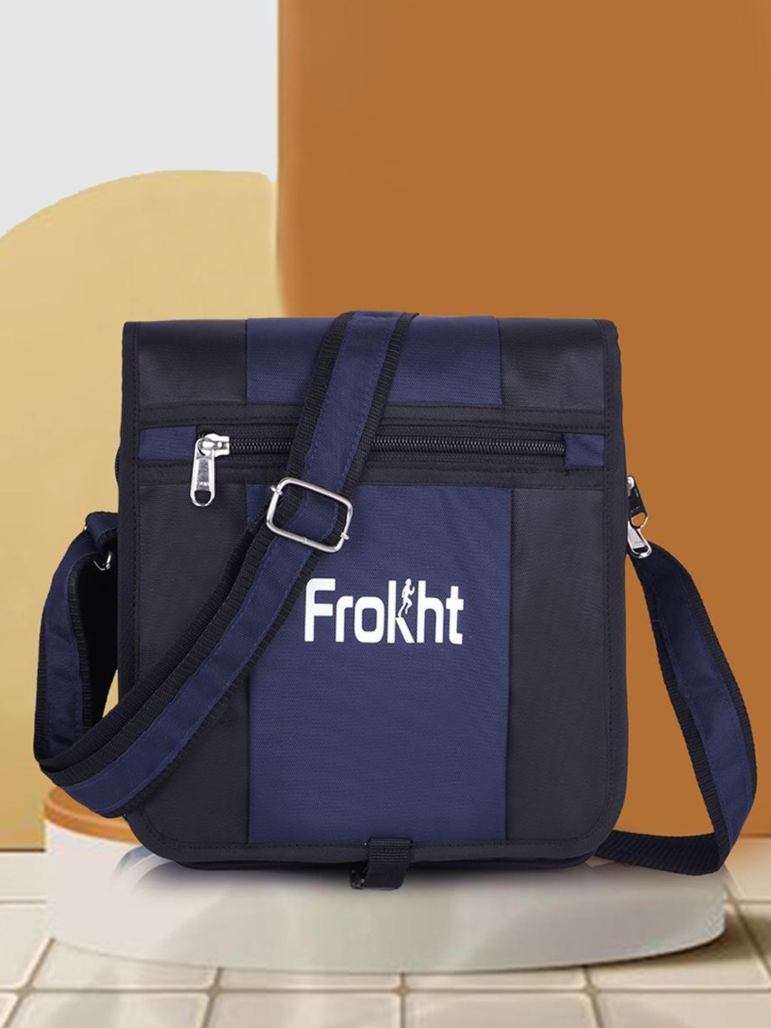 

Frokht Unisex Messenger Bag, Blue