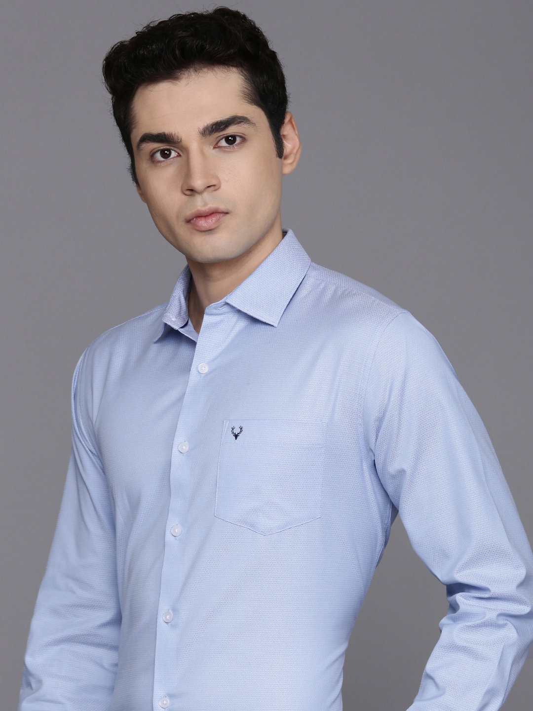 

Allen Solly Sport Geometric Self Design Formal Shirt, Blue