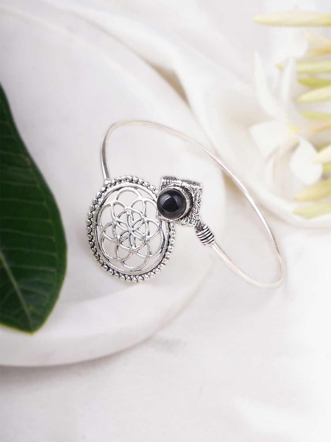 

Sangria Silver-Plated Oxidised Crystals Stone-Studded Adjustable Bracelet