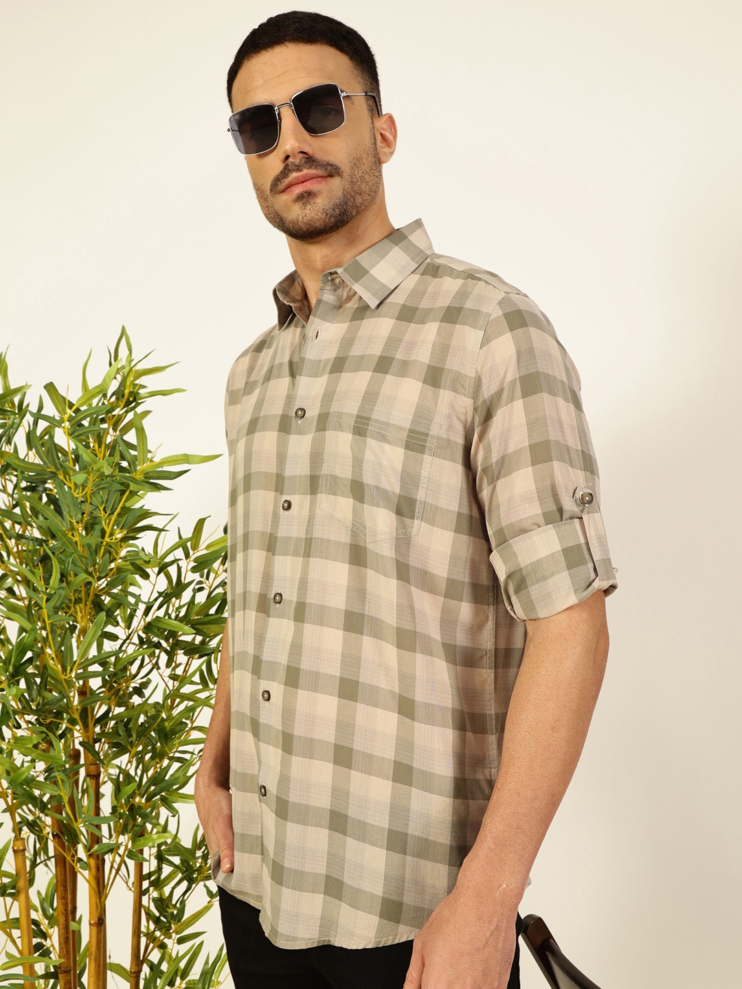 

Thomas Scott Men Premium Spread Collar Shepherd Checked Cotton Casual Shirt, Cream