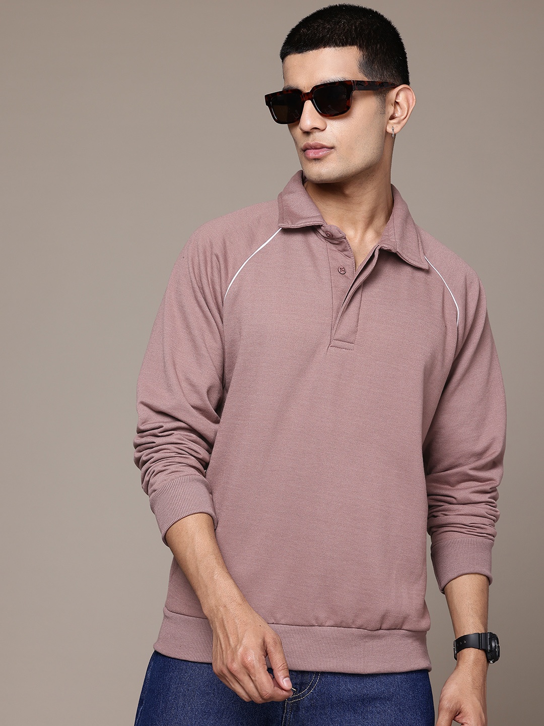 

The Roadster Lifestyle Co. Shirt Collar Solid Sweatshirt, Mauve