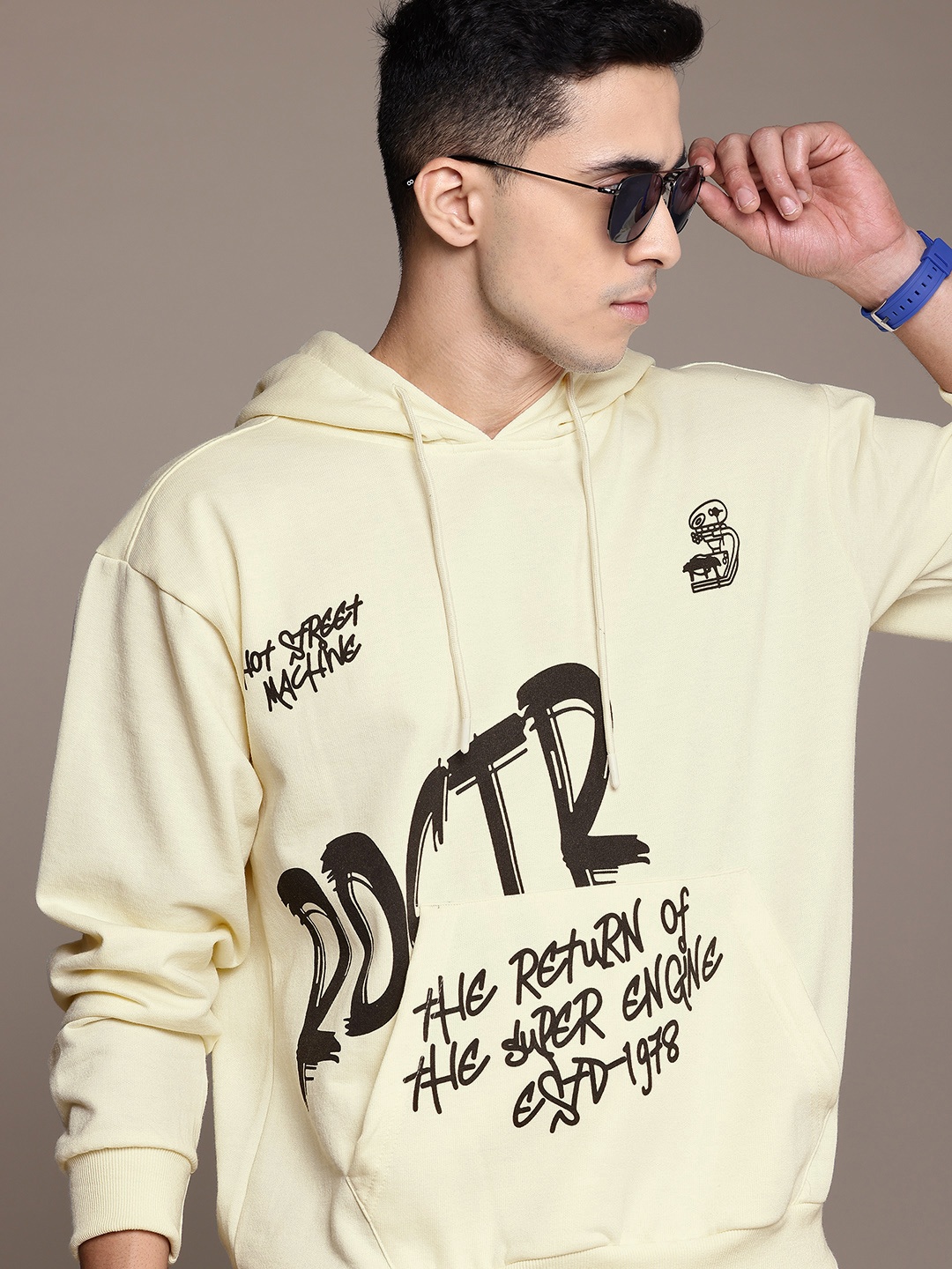 

The Roadster Life Co. Typography Printed Relaxed Hooded Sweatshirt, Off white